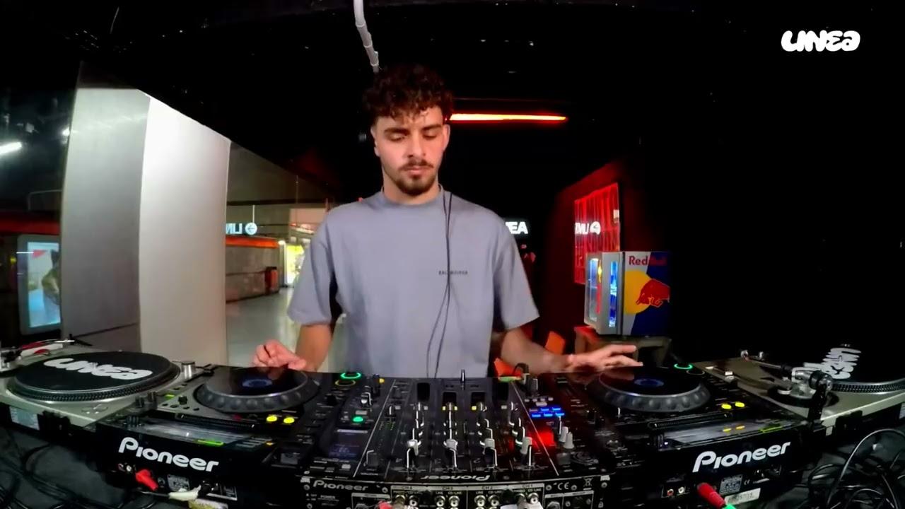 ALEANDRO SANGES › LINEA • 01.05.2026