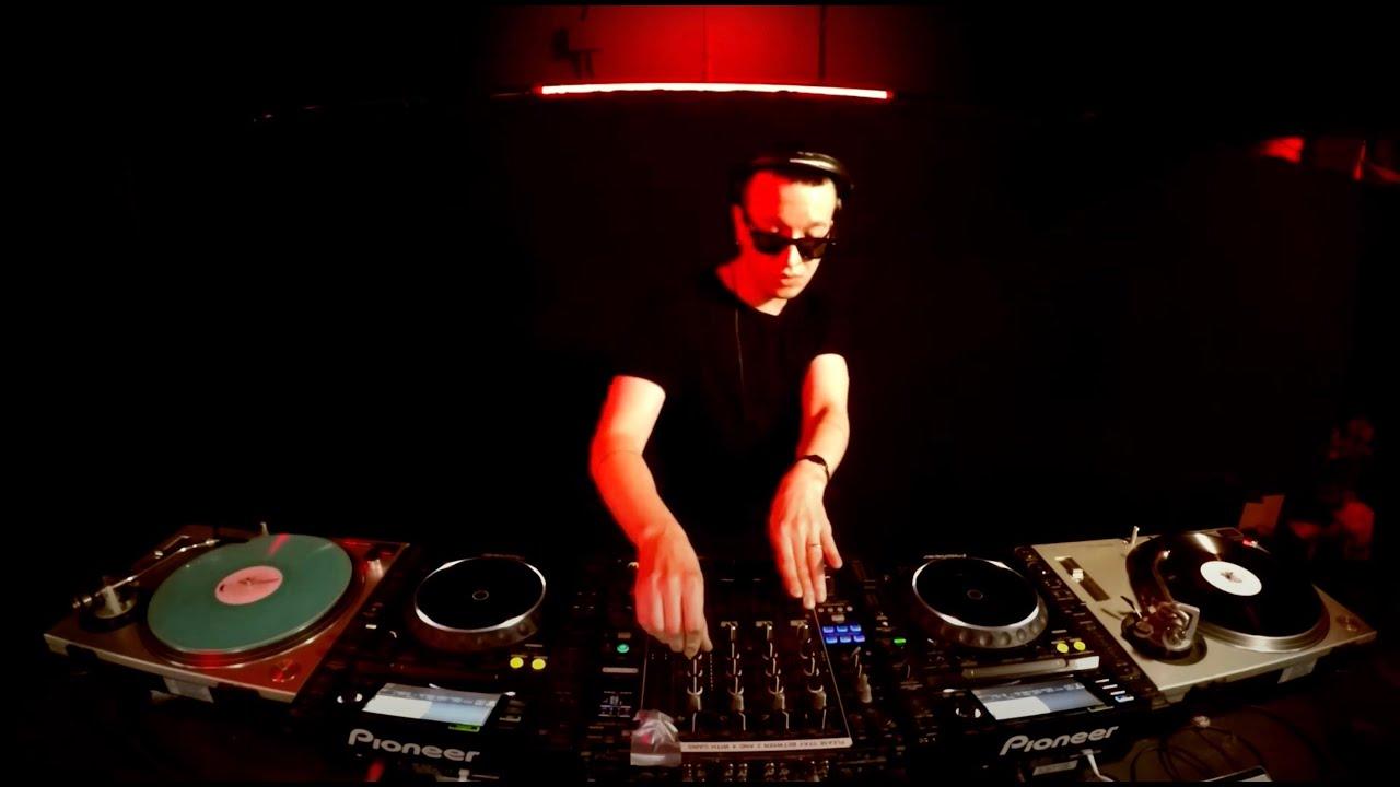 GESTALT pres. LINEA TAKEOVER with MATTEO BUSAN