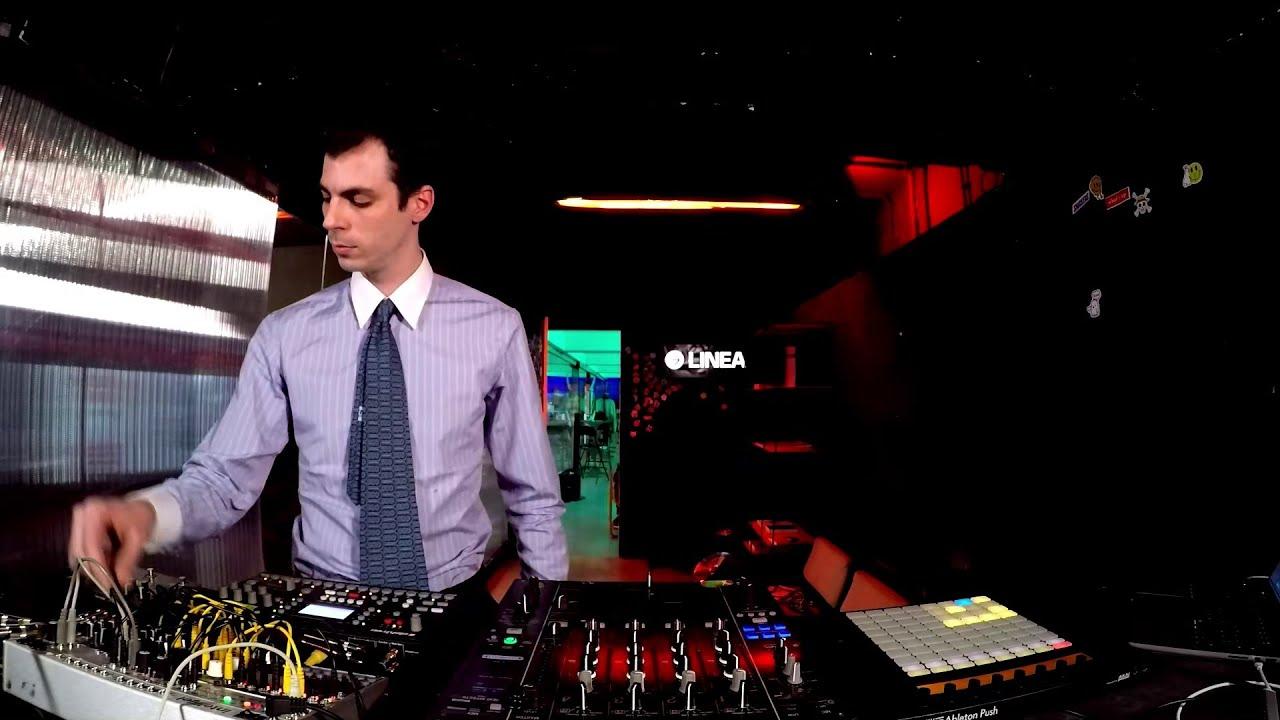 PLASTIQUE01 (live)