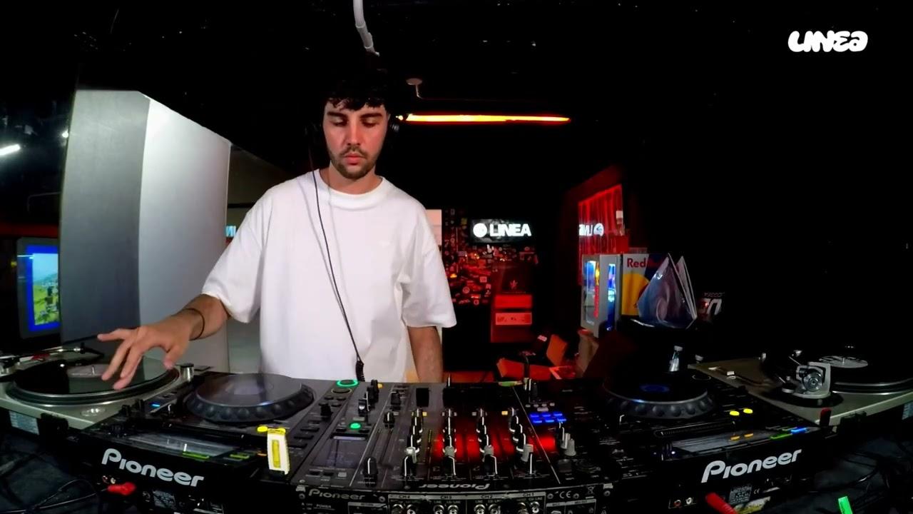 ARIAPURA SHOWCASE PRES. MATTEO BEZ