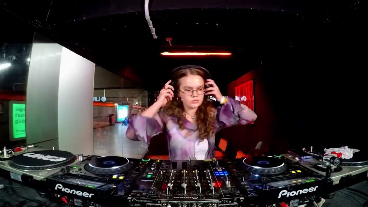 YUNNA