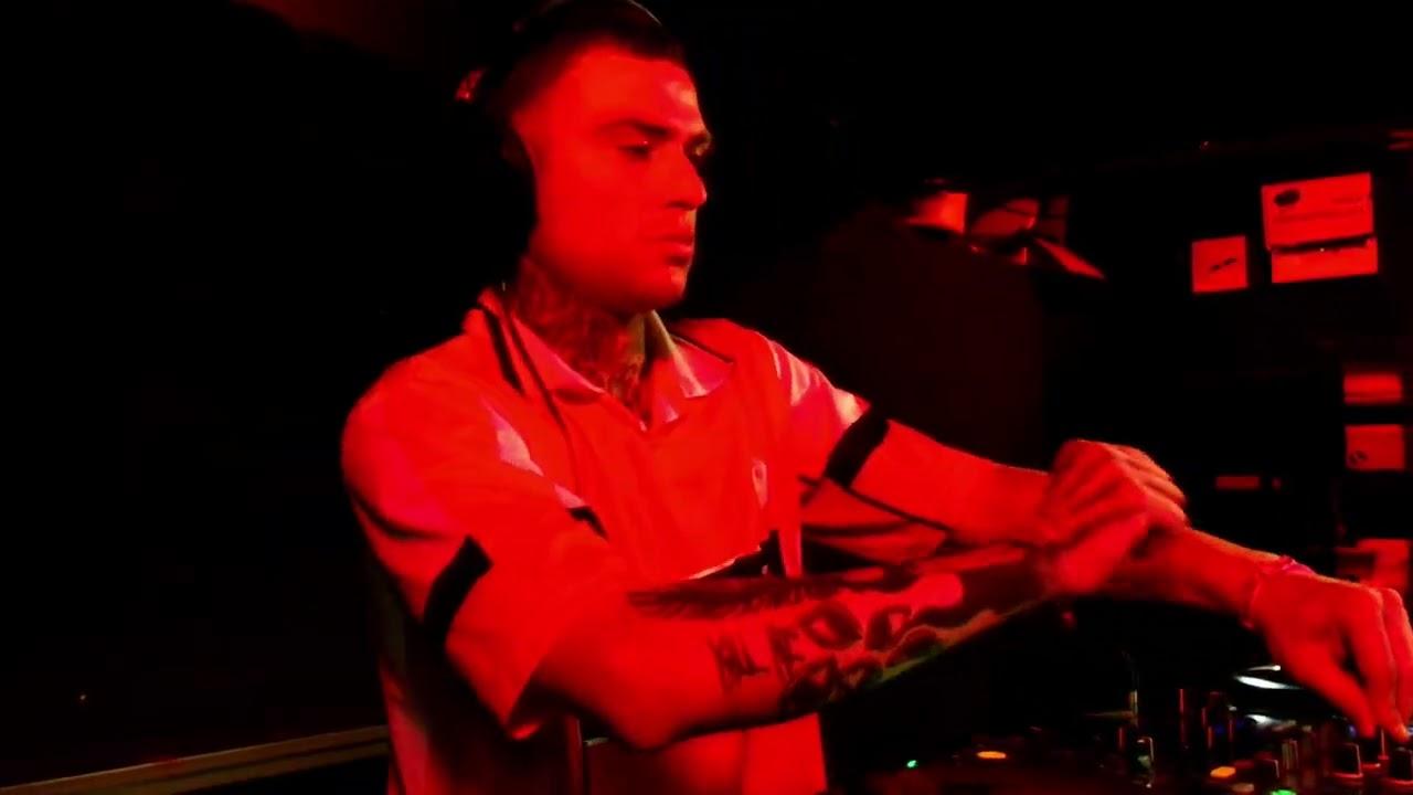 TENSIONE COLLECTIVE pres. LINEA TAKEOVER with DARAIO