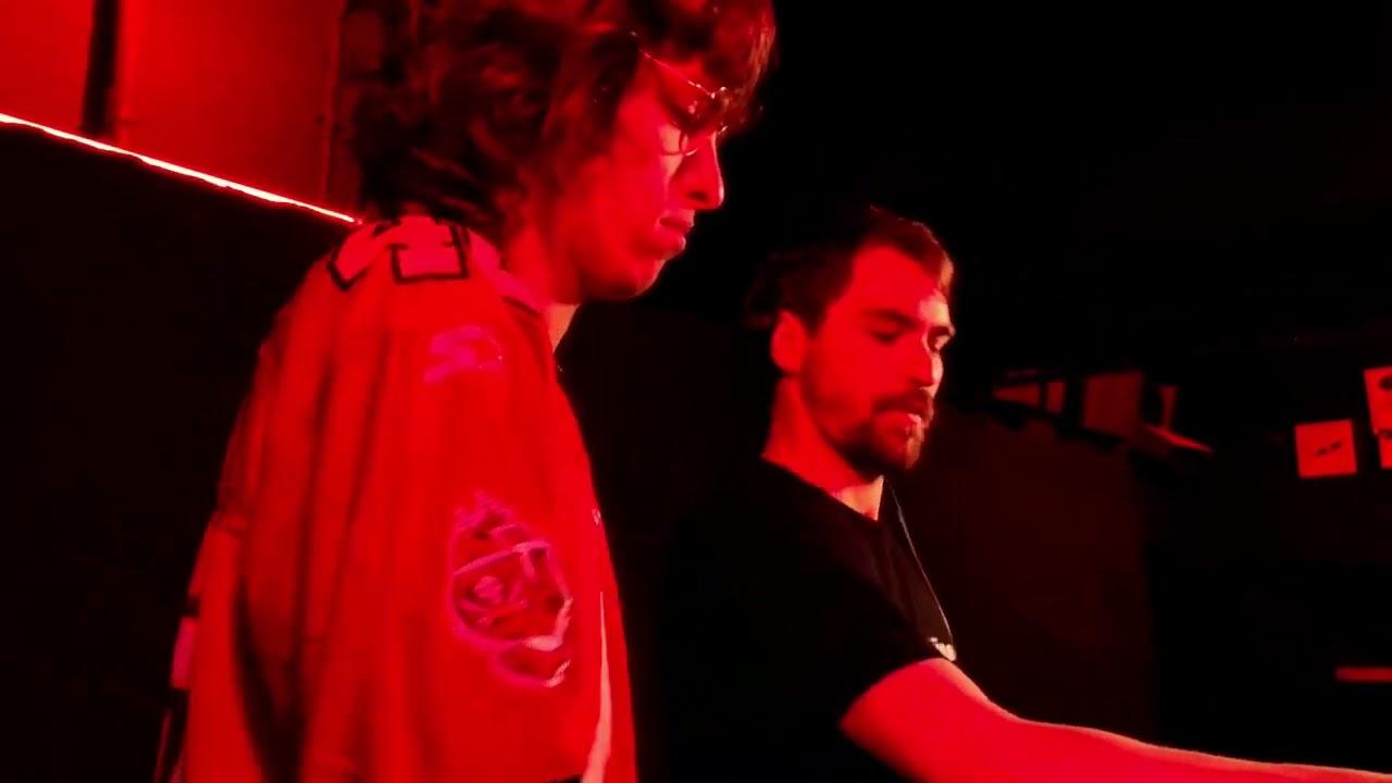 ALDAVE B2B PHILL PRINCE