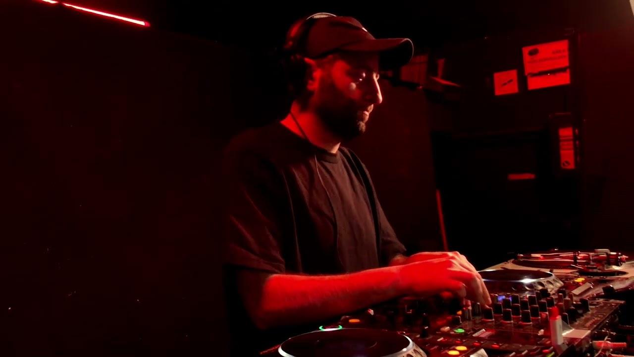 DINAMICA E06 with MARK BRUNETTI