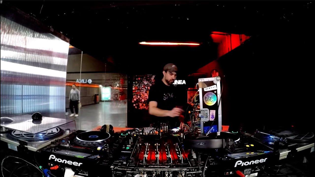 LORENZO BOVE (live)