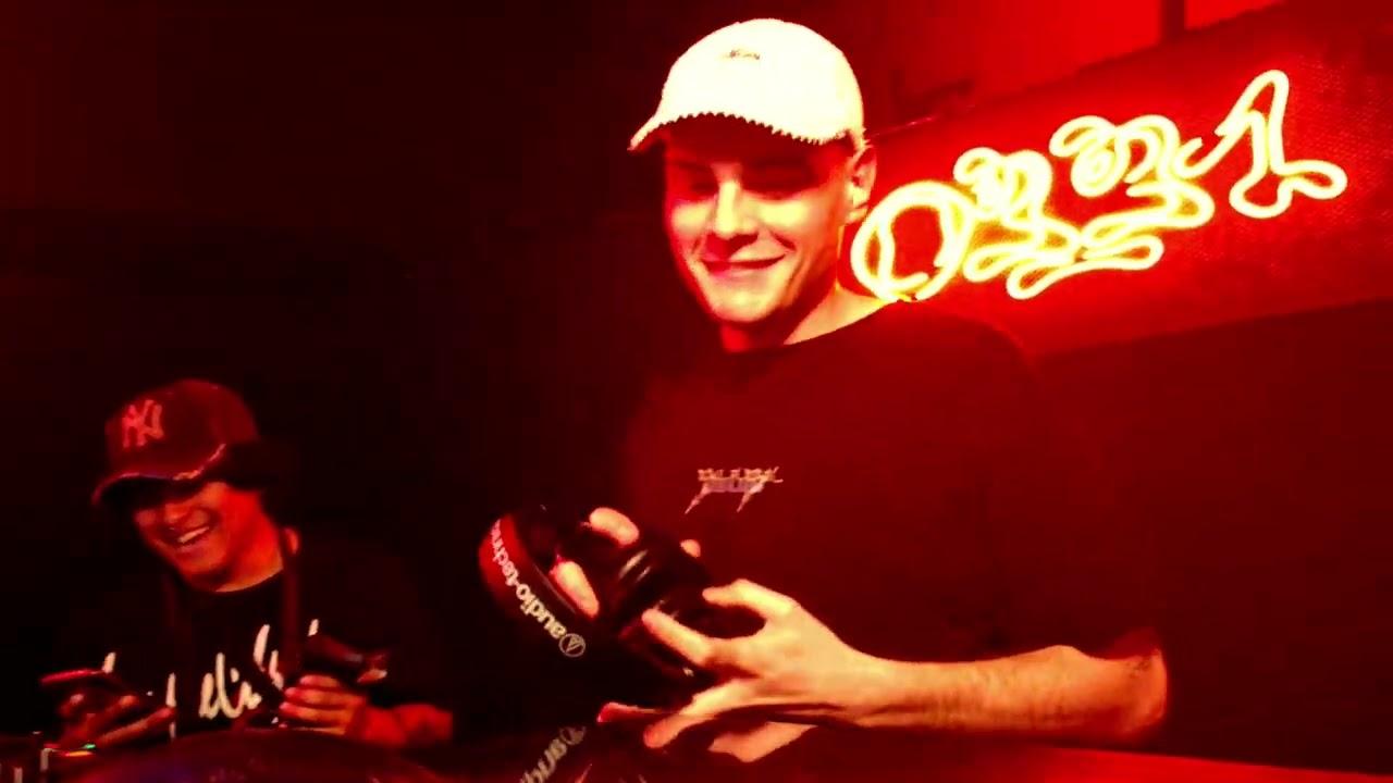 0331 pres. HEADROOM with PASCI