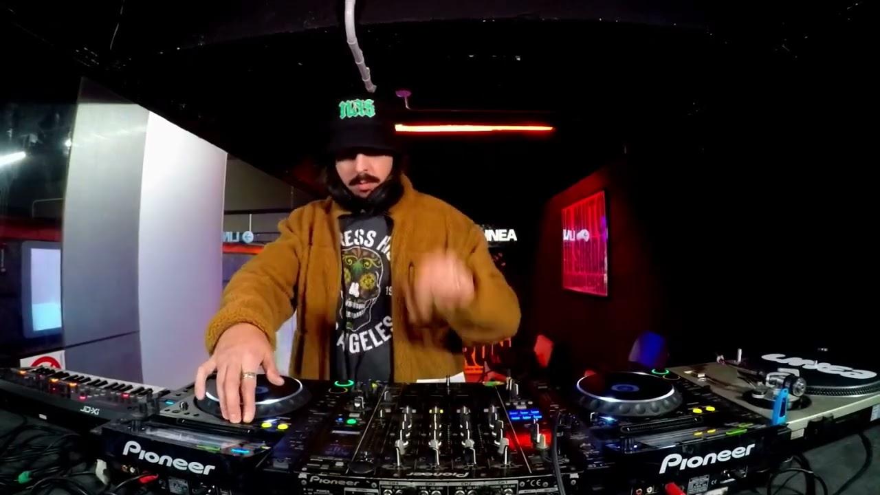 HYLO pres. BORING SOCIAL CLUB E10 with FTC