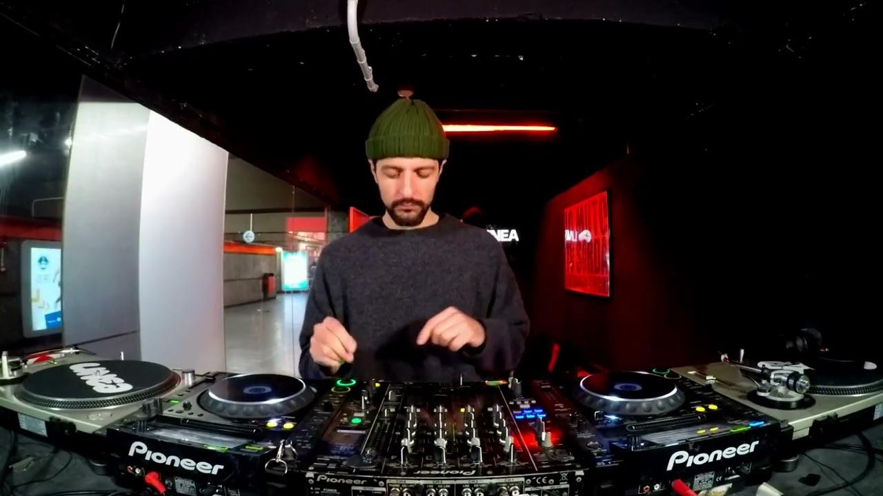 MIGMA COLLECTIVE with VAEERO