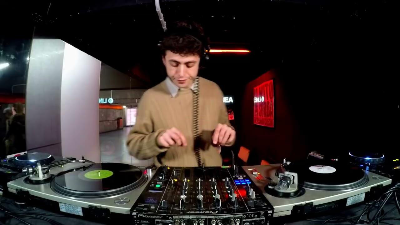 MESOSAUNA pres. IL RISVEGLIO DELLA TARANTOLA E02