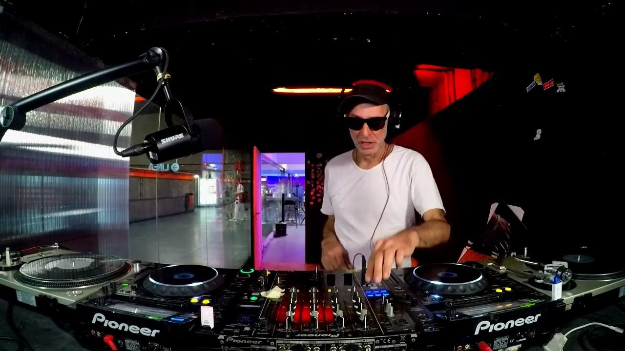 STEFANO B (JUNGLE MASSIVE)