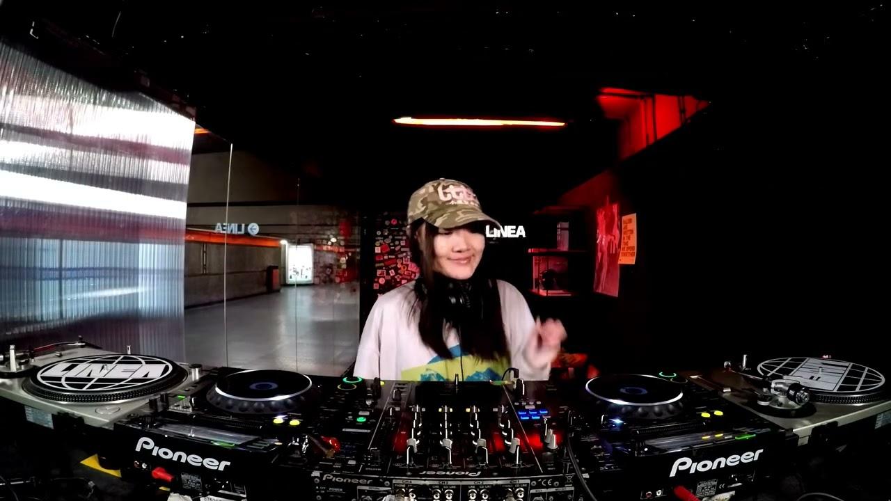 CHASHUIJIAN TEA ROOM pres. BUBBLING