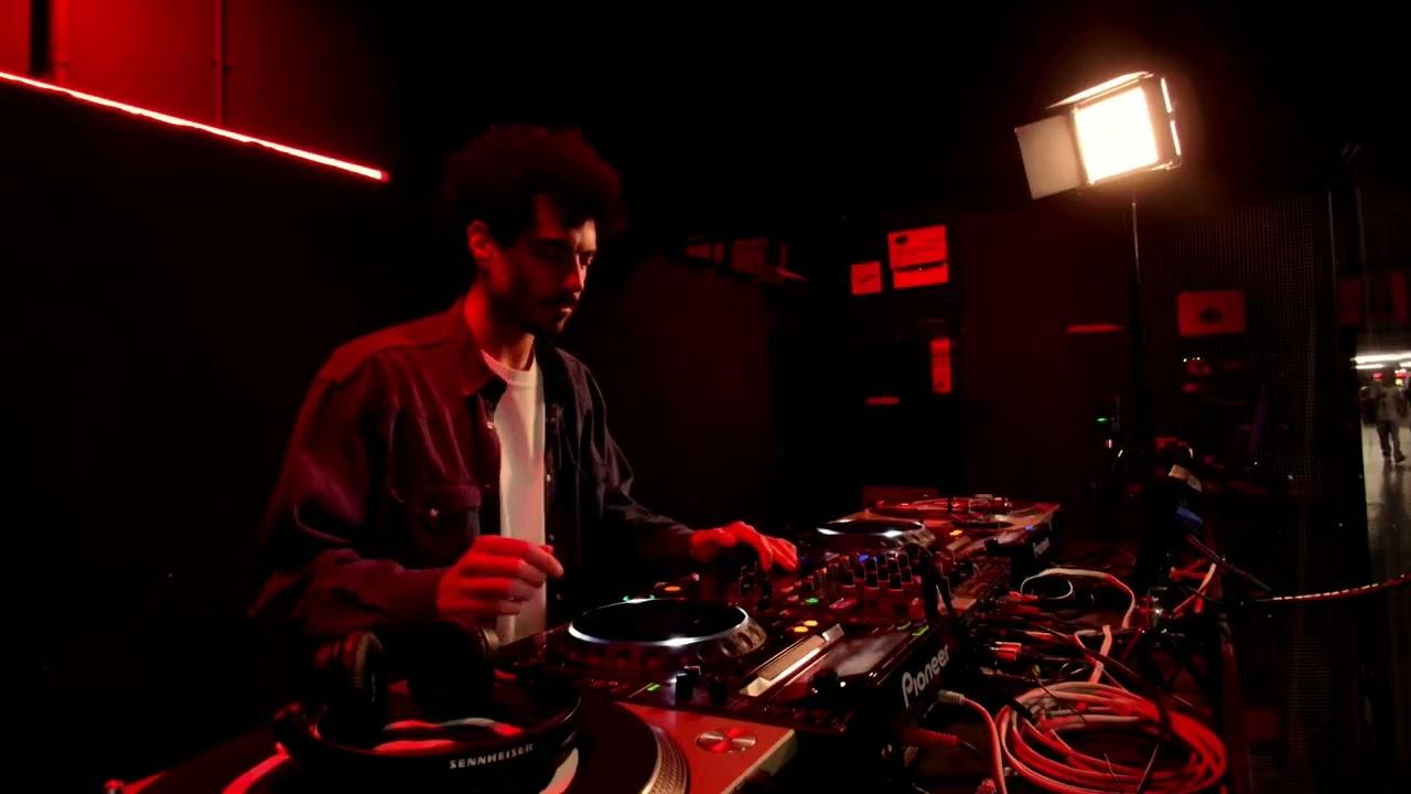8FLOWERS pres. LINEA TAKEOVER with TOMMY SOUL
