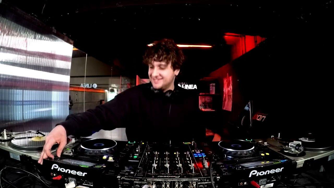 TUTTIDJ pres. JACOPO TR